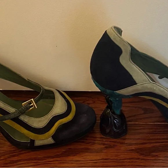 Prada from 2008 Spring summer collection, original dust bags,box and certificate - Picture 6 of 7